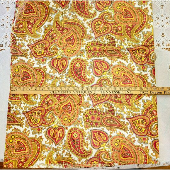 Vintage Polished Cotton Golden Paisley Fabric With Red & Yellow Accents 70L x 45 - Picture 7 of 12